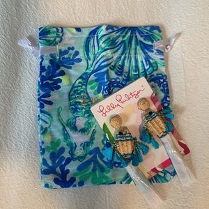 NWT Lilly Pulitzer Fish Earrings with original bag
